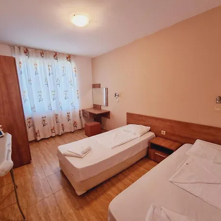 Kambani Bells Complex 3*
