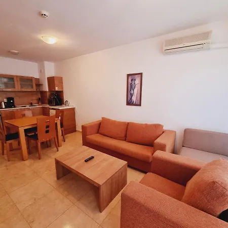 Kambani Bells Complex 3*